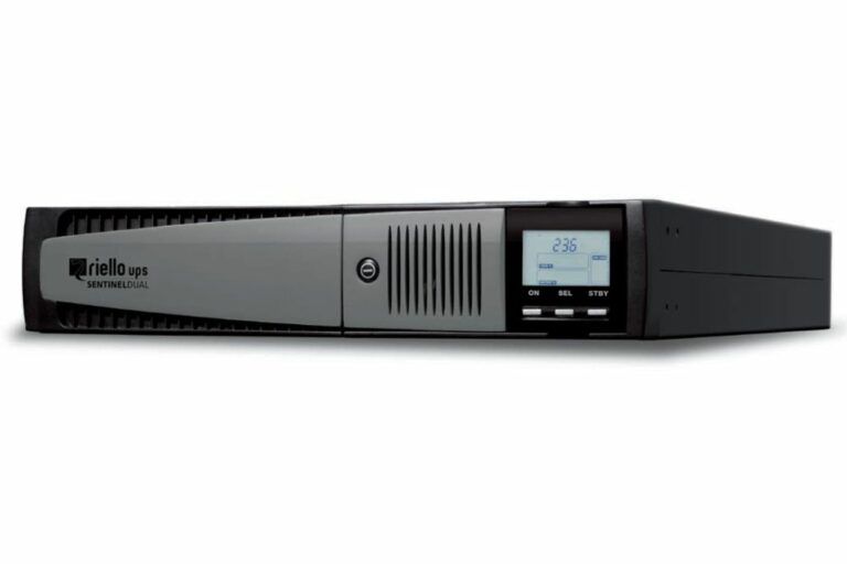 Sentinel Dual SDH 3000 Online USV Anlage von Riello UPS liegend